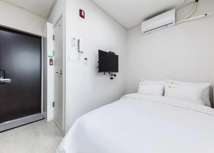 Hotel Js